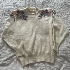 Vintage Editions Lifestyle Cream Shoulder Pad Floral Detail Mockneck Sweater